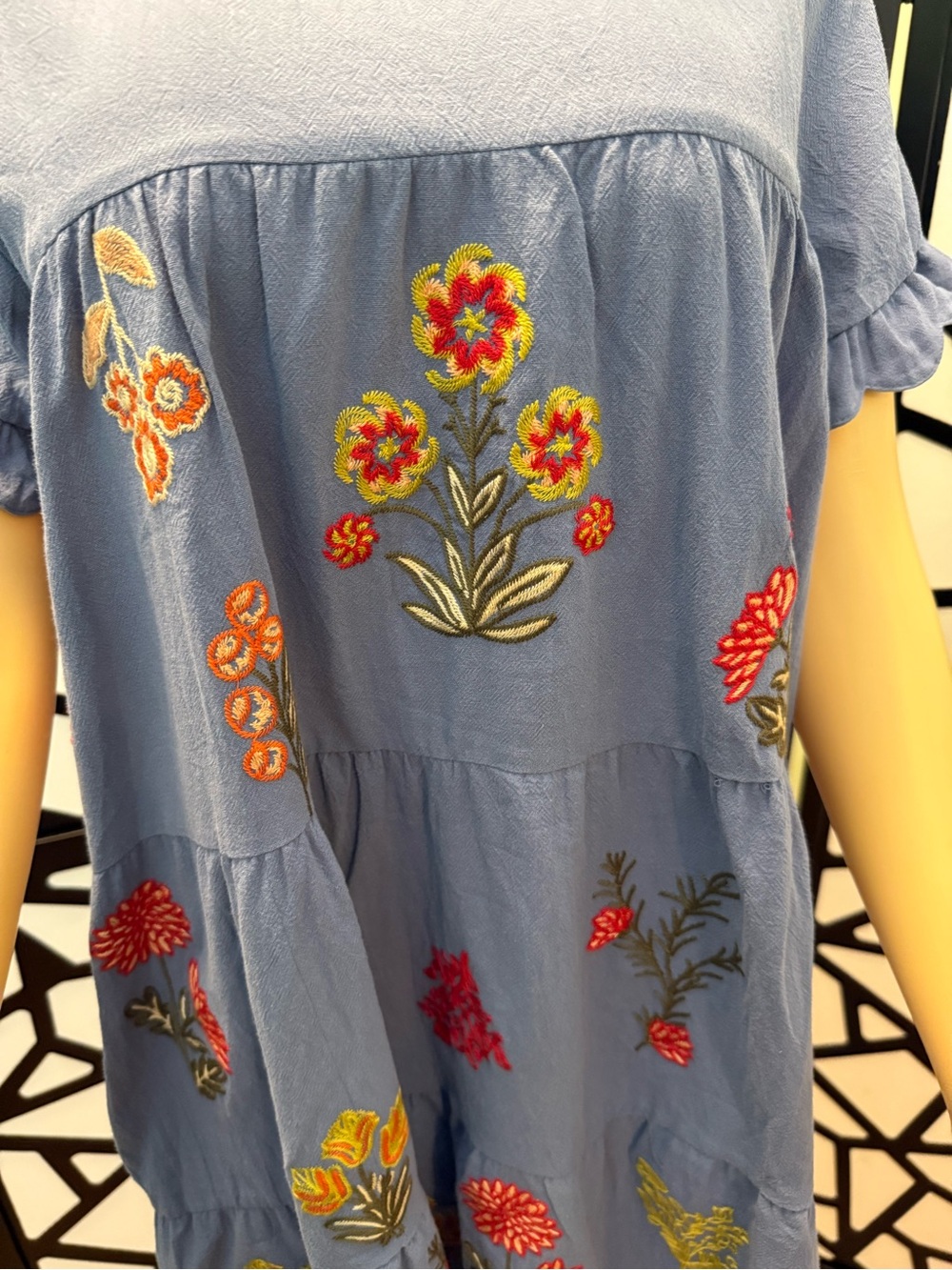 Umgee Light Blue Tiered mini Dress with Multicolor Floral Embroidery NWT - Picture 3 of 7